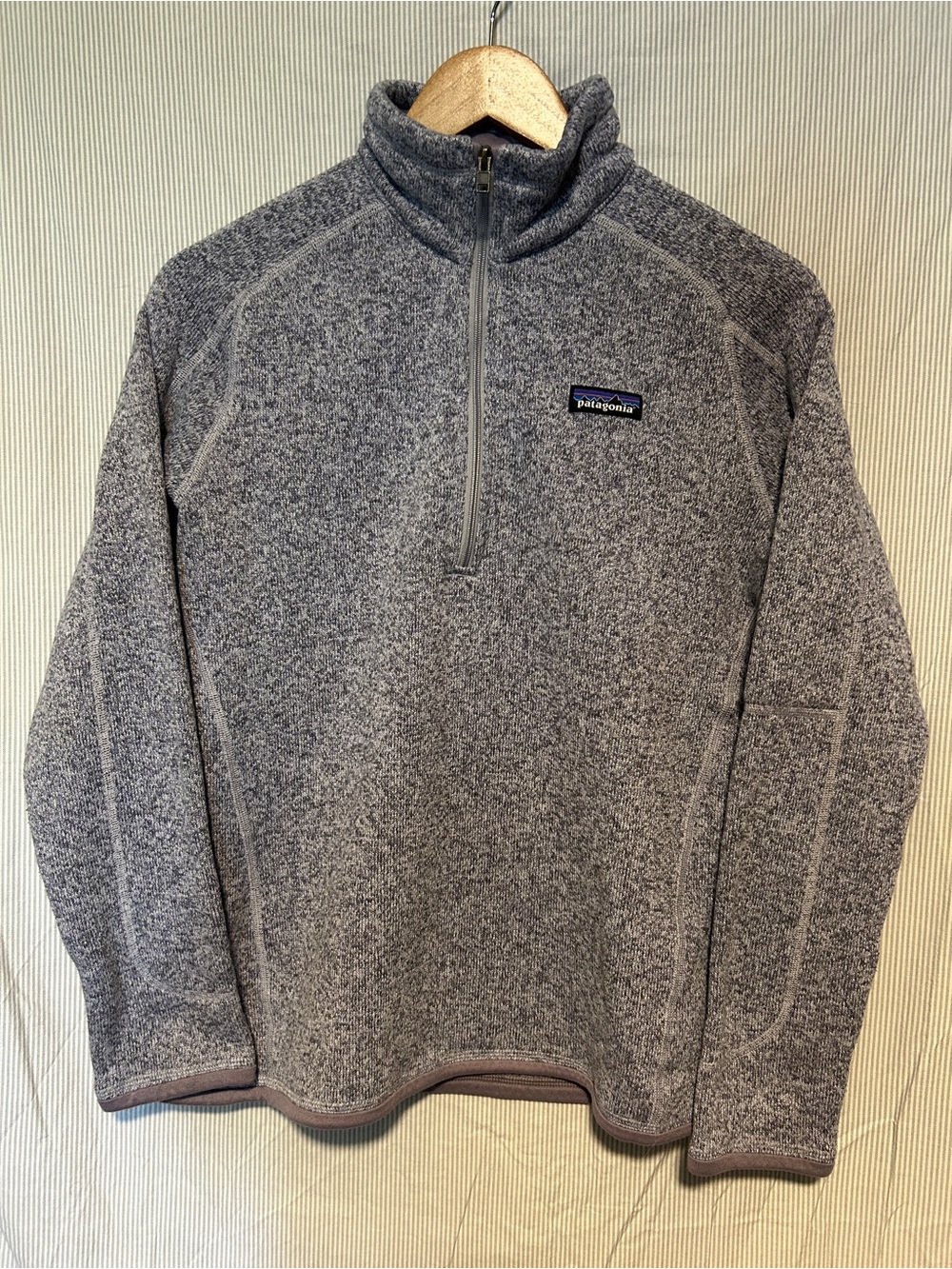 Patagonia Women’s Purple Gray Quarter-Zip Fleece Pullover